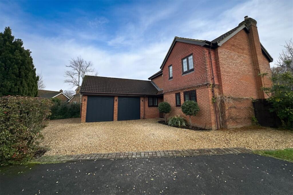 Main image of property: Du Maurier Close, Church Crookham, Fleet, Hampshire, GU52