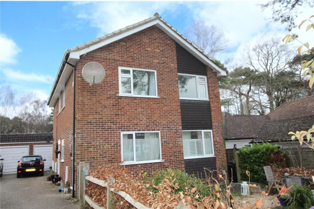 Main image of property: Kenilworth Road, Fleet, Hampshire, GU51