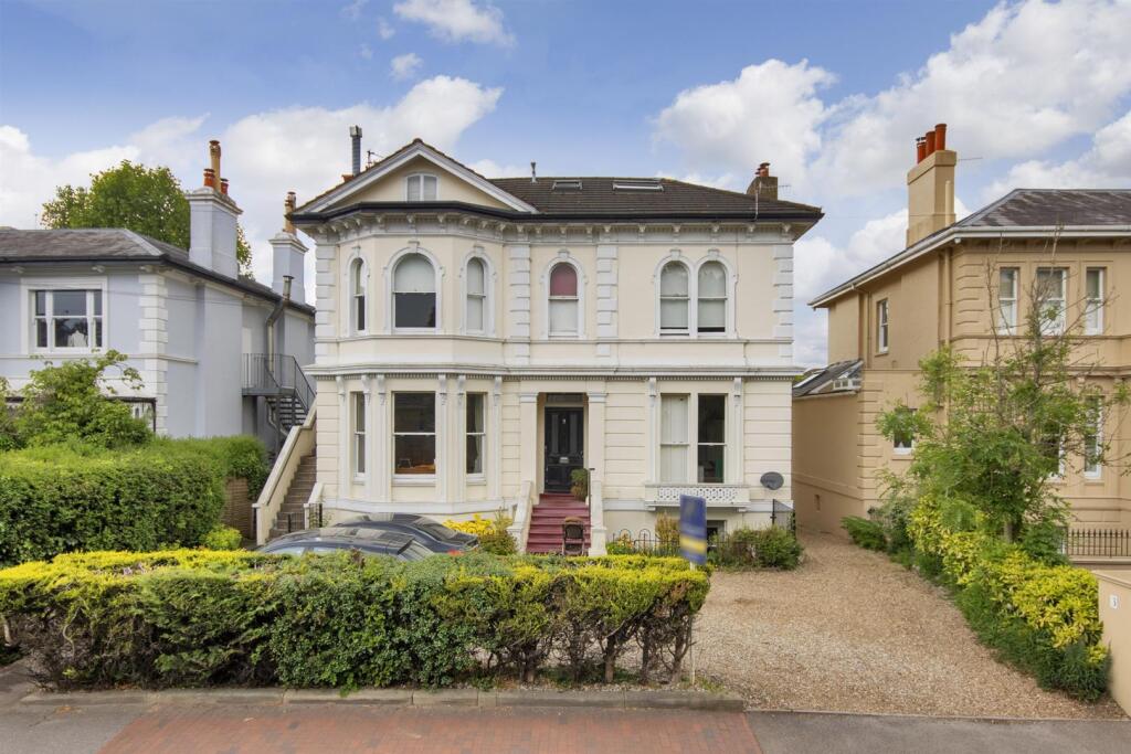 Main image of property: Lansdowne Road, Tunbridge Wells