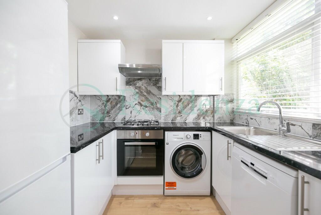 Main image of property: Paxton Close, London, TW9