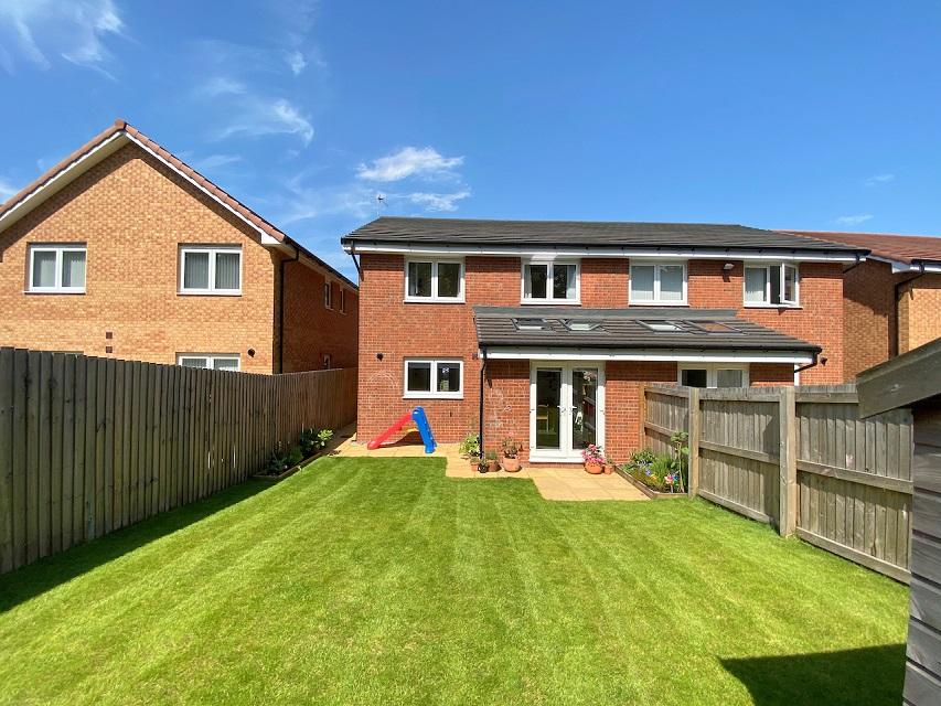 3 bedroom semidetached house for sale in Broad Lane, Liverpool