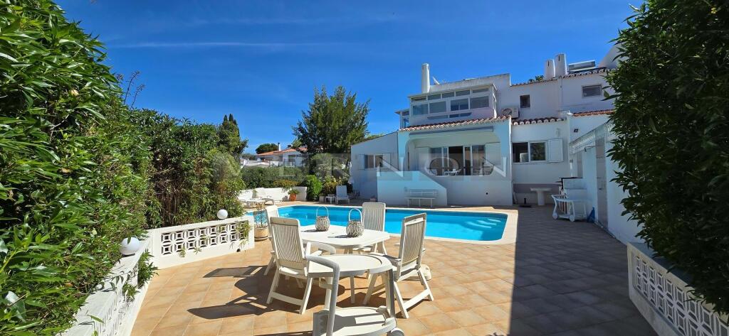Main image of property: Algarve, Lagoa