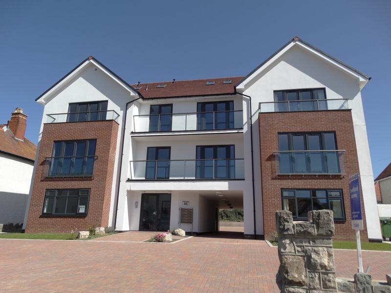 2 bedroom flat for sale in Abbey Road, Rhos on Sea, LL28