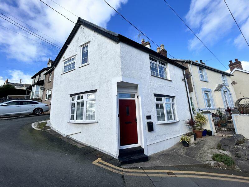 2 bedroom cottage for sale in Pendre Road, Penrhynside , LL30