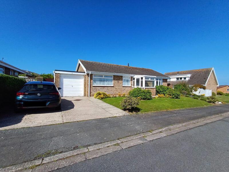 2 bedroom detached bungalow for sale in Min Y Don, Penrhyn Bay, LL30