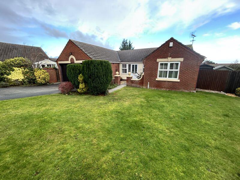 Main image of property: Rhodfa'r Carneddau, Upper Colwyn Bay
