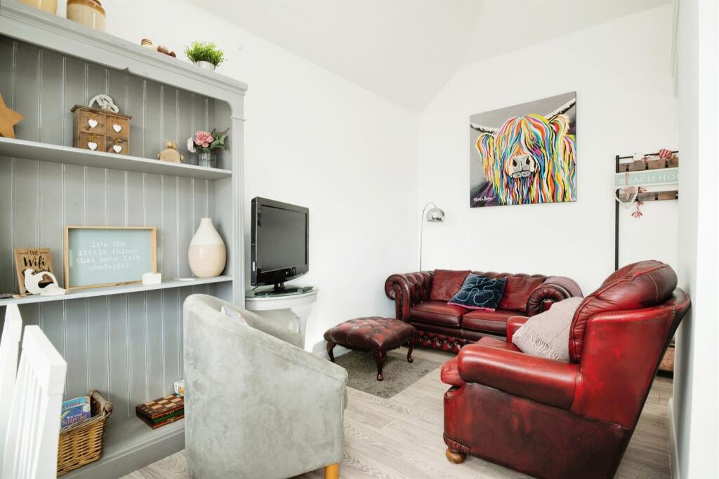 Additional property image - Ham Lane South, Llantwit Major