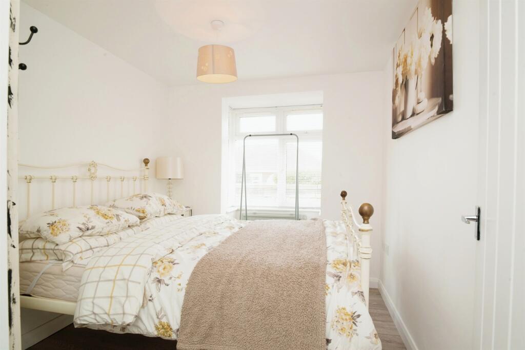 Additional property image - Ham Lane South, Llantwit Major