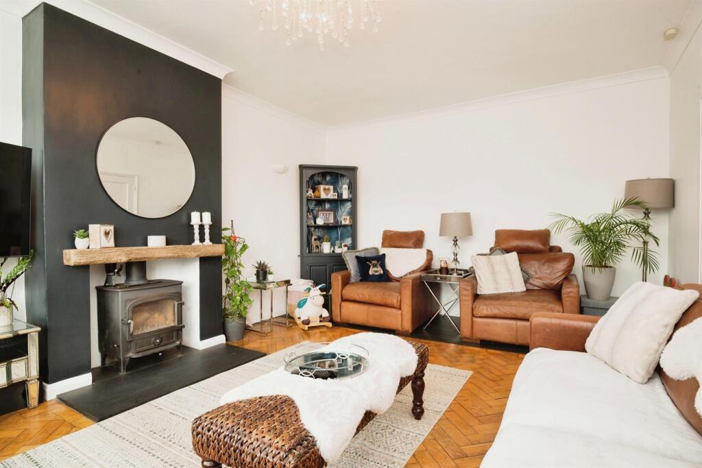 Additional property image - Ham Lane South, Llantwit Major