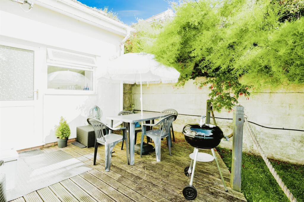Additional property image - Seaview Drive, Ogmore-By-Sea, Ogmore By Sea