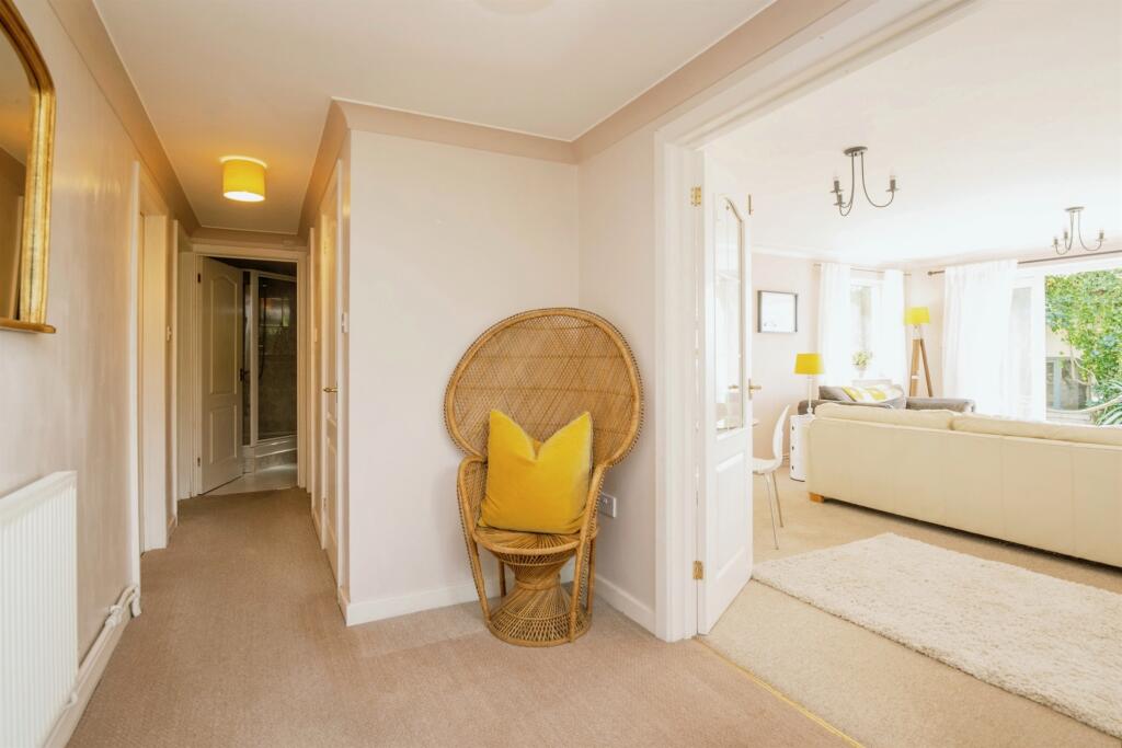 Additional property image - Seaview Drive, Ogmore-By-Sea, Ogmore By Sea