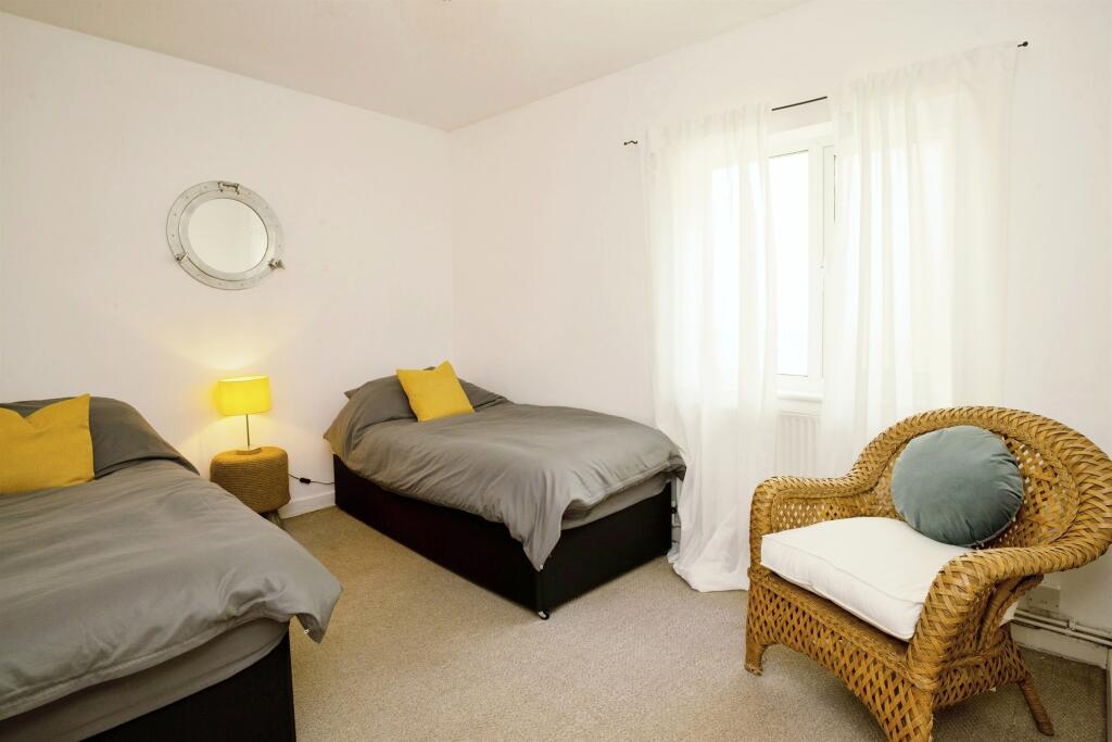 Additional property image - Seaview Drive, Ogmore-By-Sea, Ogmore By Sea