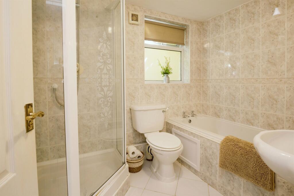 Additional property image - Seaview Drive, Ogmore-By-Sea, Ogmore By Sea