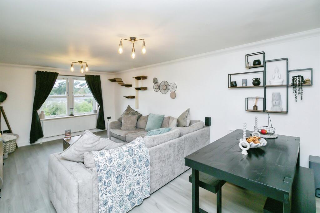Additional property image - Colhugh Street, Llantwit Major