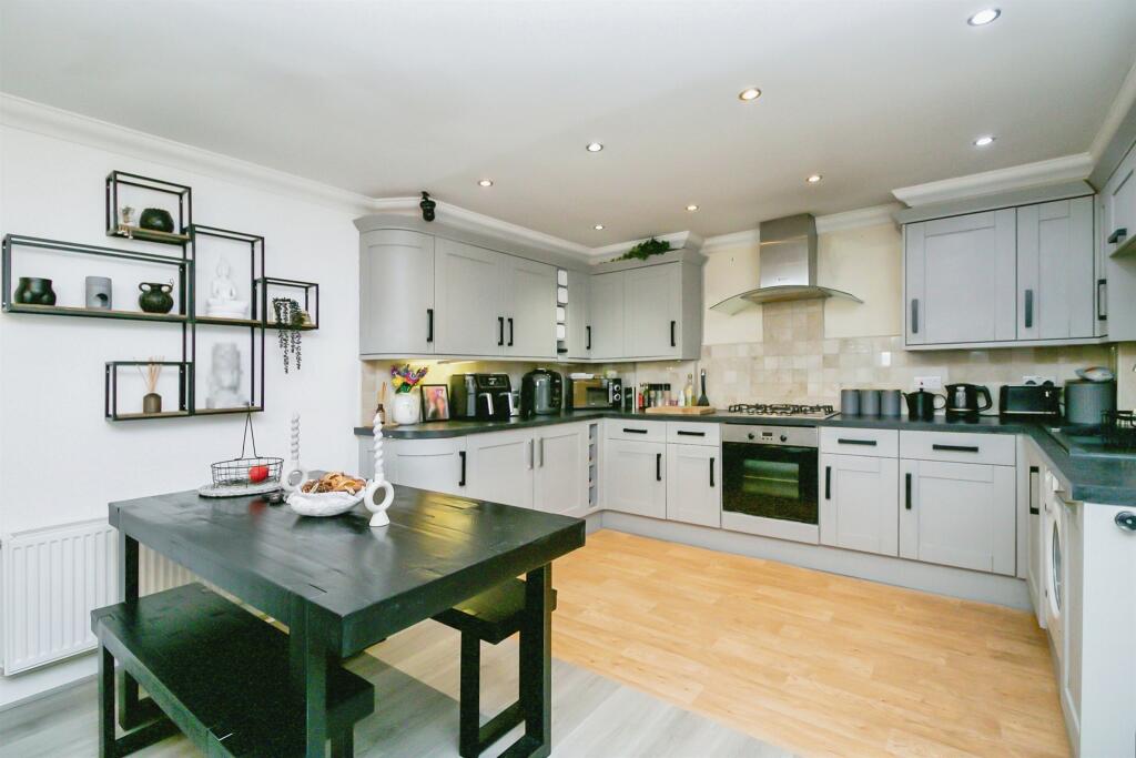 Additional property image - Colhugh Street, Llantwit Major