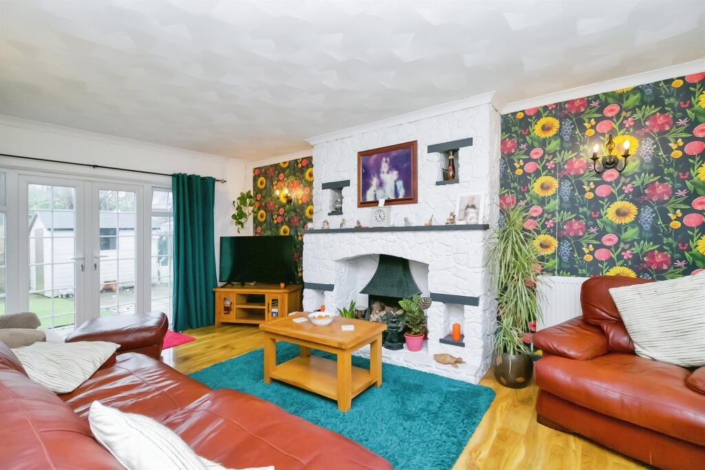 Additional property image - Heol Yr Ysgol, St. Brides Major, Bridgend