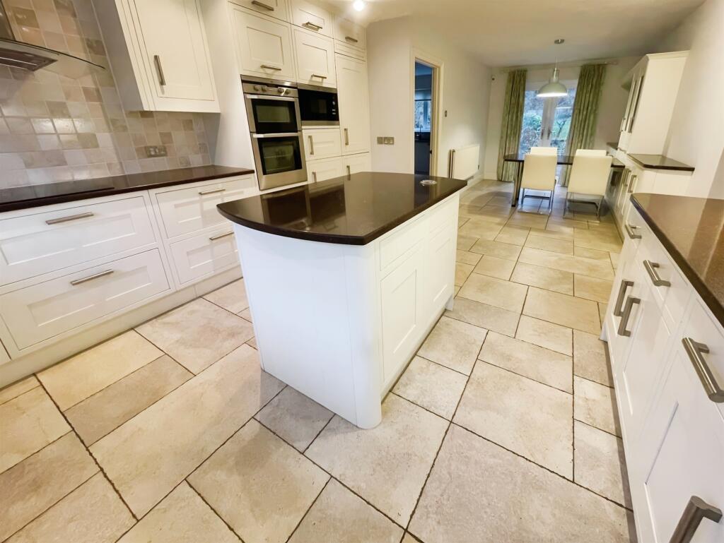 Additional property image - Duffryn Crescent, Peterston-Super-Ely, Cardiff
