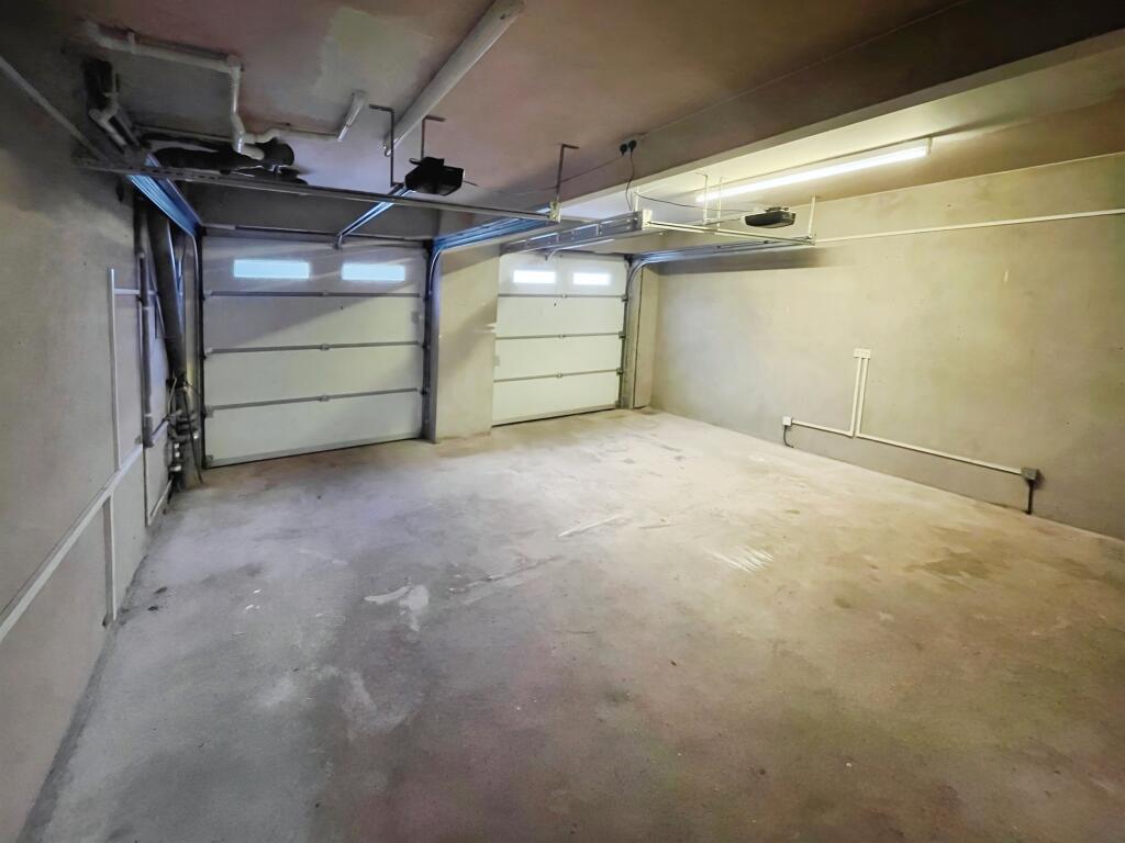 Additional property image - Duffryn Crescent, Peterston-Super-Ely, Cardiff