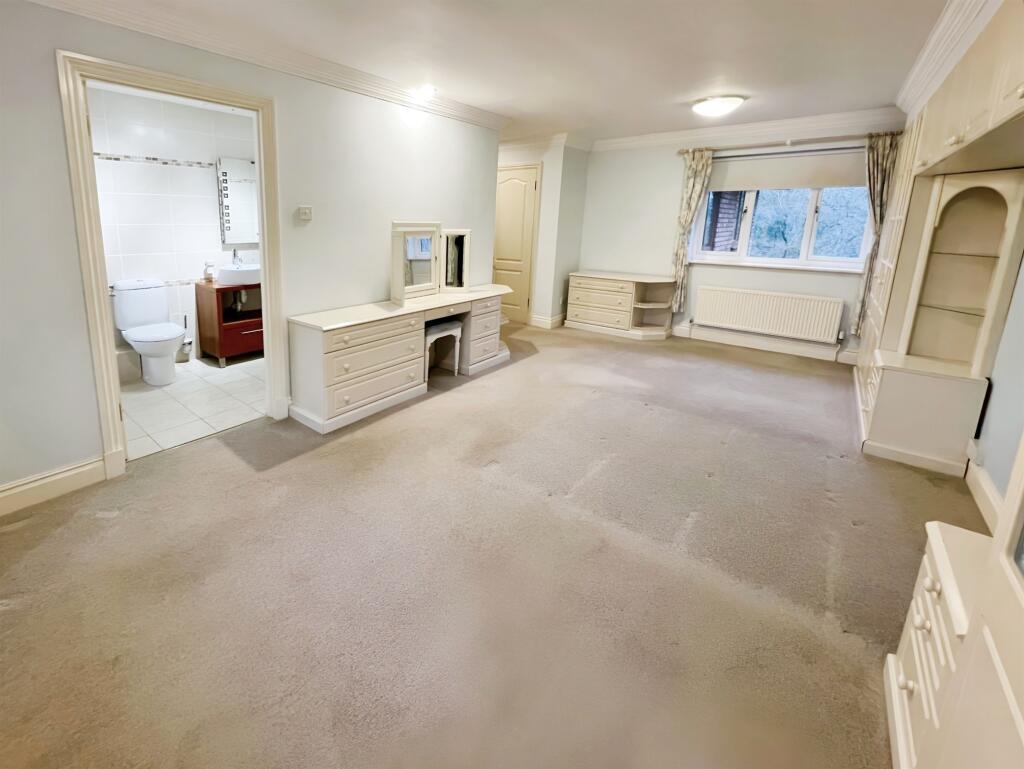 Additional property image - Duffryn Crescent, Peterston-Super-Ely, Cardiff