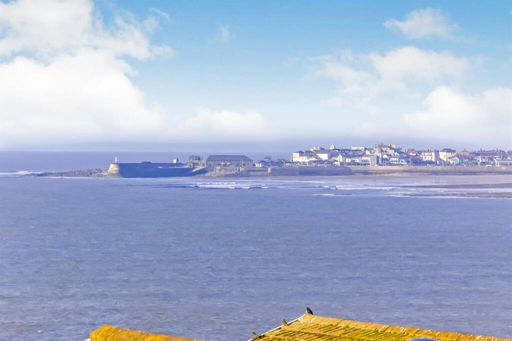 Additional property image - Marine Walk, Ogmore-By-Sea, Bridgend