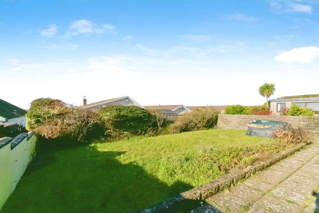 Additional property image - Marine Walk, Ogmore-By-Sea, Bridgend