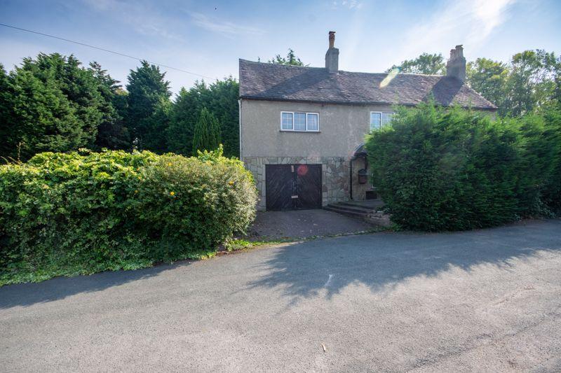 3 bedroom detached house for sale in Ash Tree Lane, Lichfield, WS13