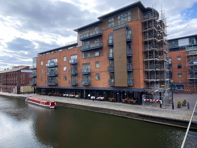 Main image of property: Waterfront Walk, Birmingham