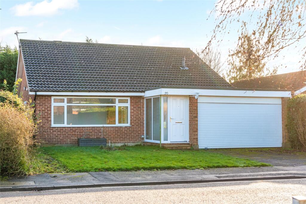 Main image of property: Irvine Drive, Stoke Mandeville, Aylesbury, Buckinghamshire, HP22