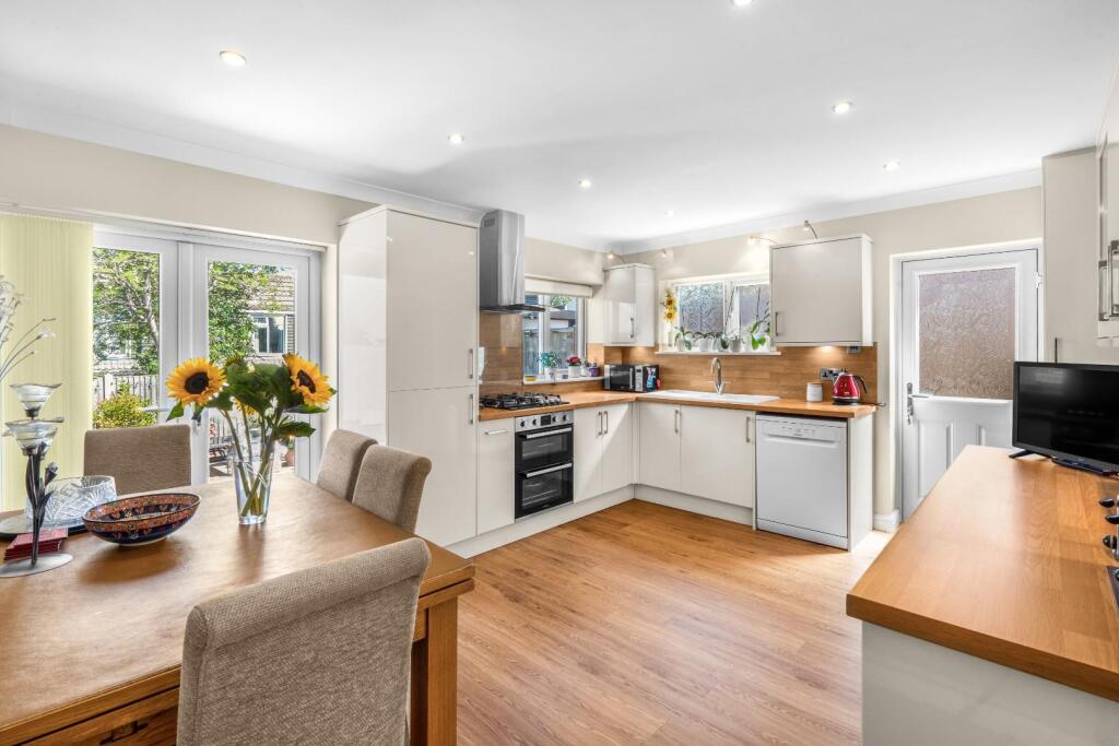 Main image of property: Primley Park Lane, Alwoodley, Leeds