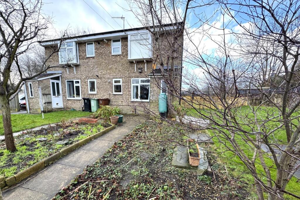Main image of property: New Park Grove, Farsley, Leeds