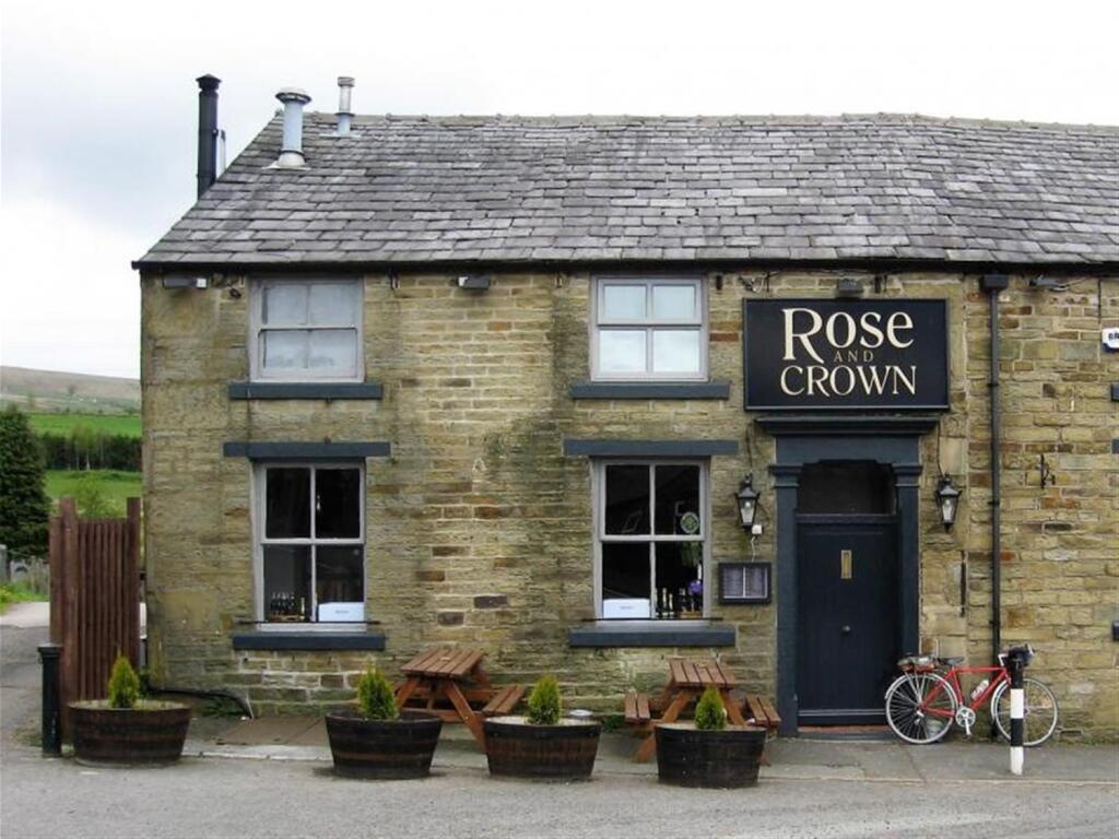 Main image of property: TRADITIONAL COUNTRY PUB AND RESTAURANT - NOT CURRENTLY TRADING, Edgworth, Bolton