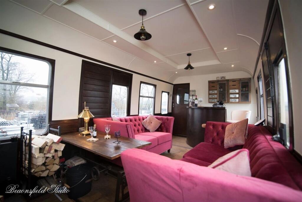 Commercial property for sale in TRADITIONAL ENGLISH RAILWAY COACH