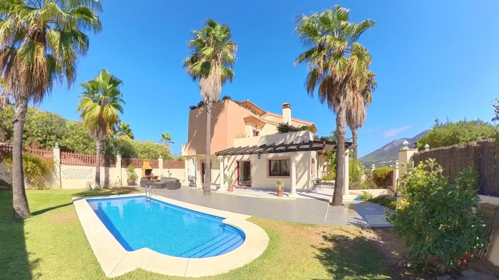 5 bedroom detached house for sale in Coín, Málaga, Andalusia, Spain
