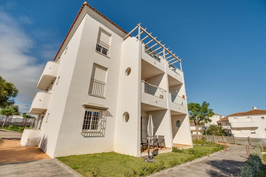 Apartment for sale Duquesa Estepona Area and West Property for sale