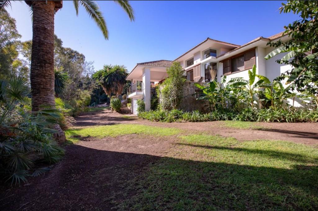 4 bedroom detached house for sale in Marbella, Málaga, Andalusia, Spain