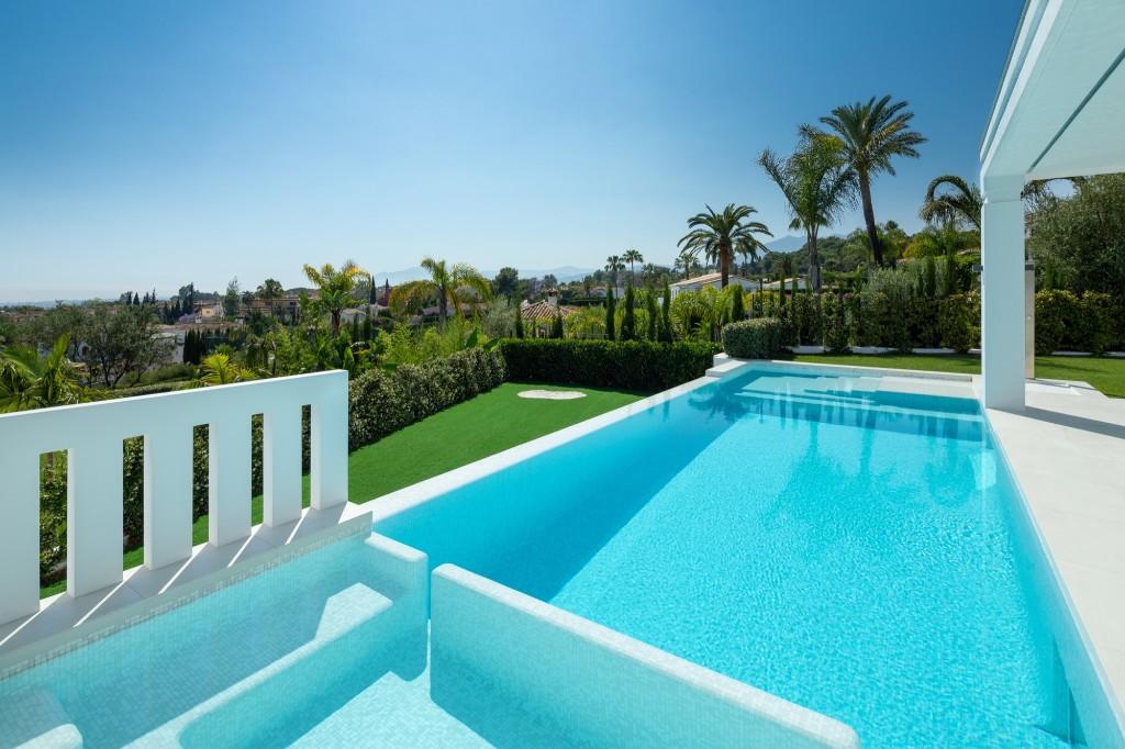 Marbella Detached Villa for sale