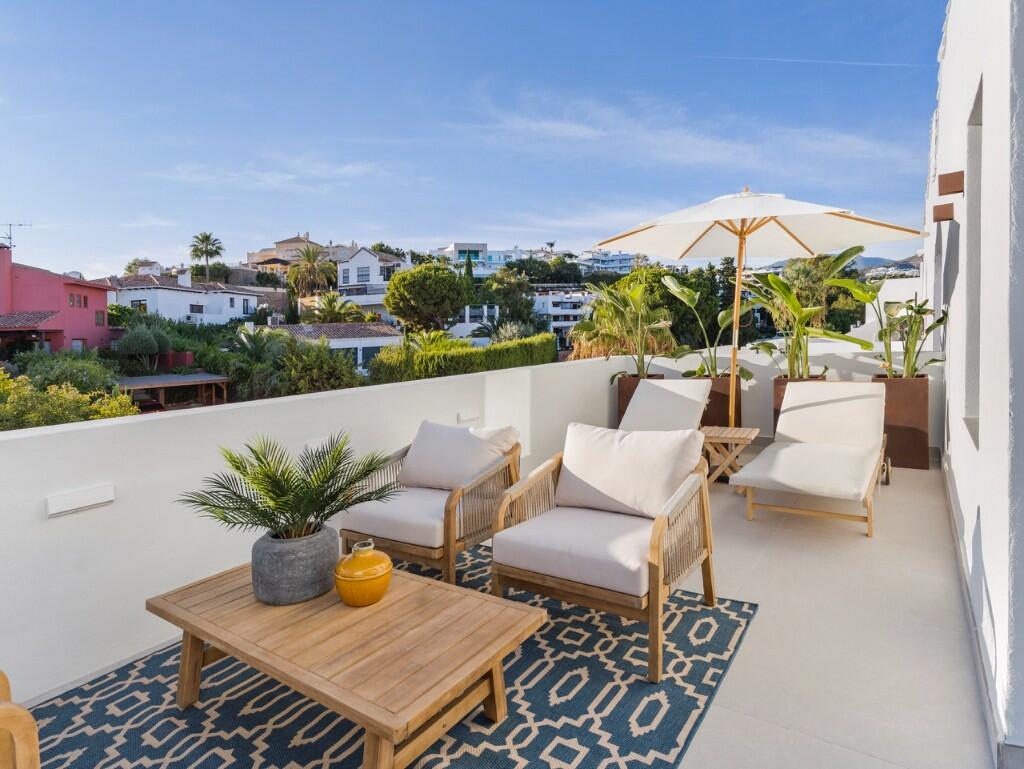4 bedroom town house for sale in La Quinta, Málaga, Andalusia, Spain
