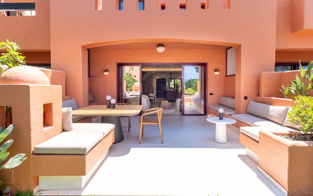 Main image of property: Golden Mile, Málaga, Andalusia