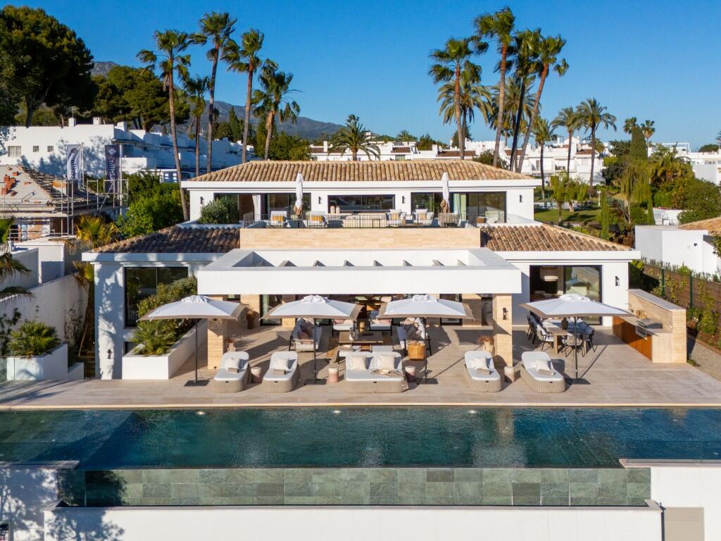 Main image of property: Nueva Andalucia, Málaga, Andalusia