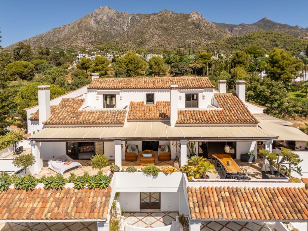 Main image of property: Golden Mile, Málaga, Andalusia