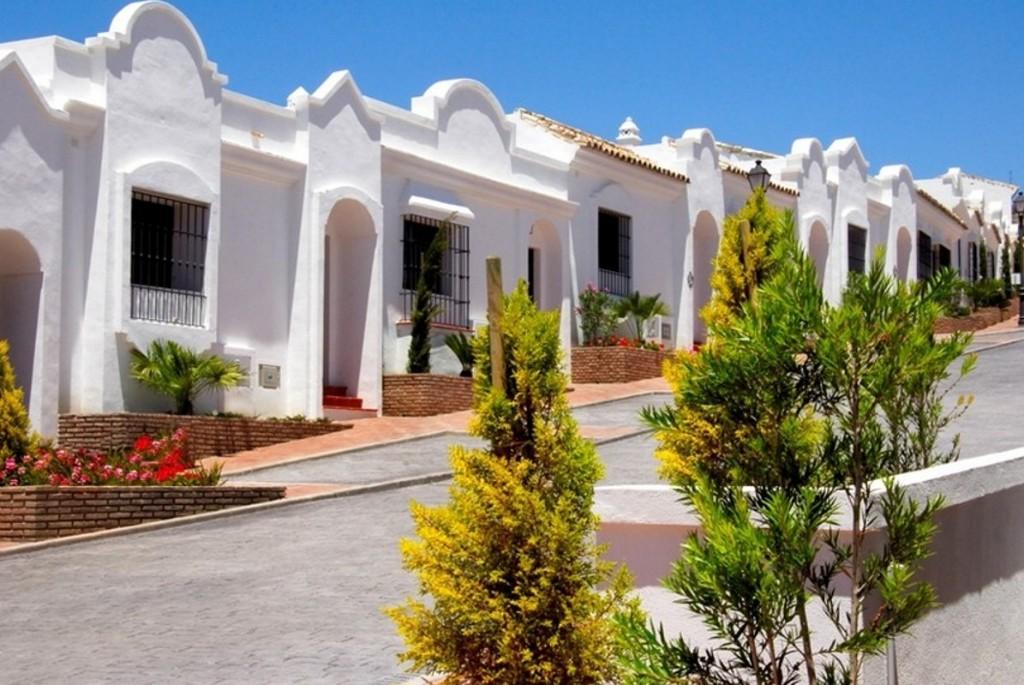 3 bedroom town house for sale in Casares, Málaga, Andalusia, Spain