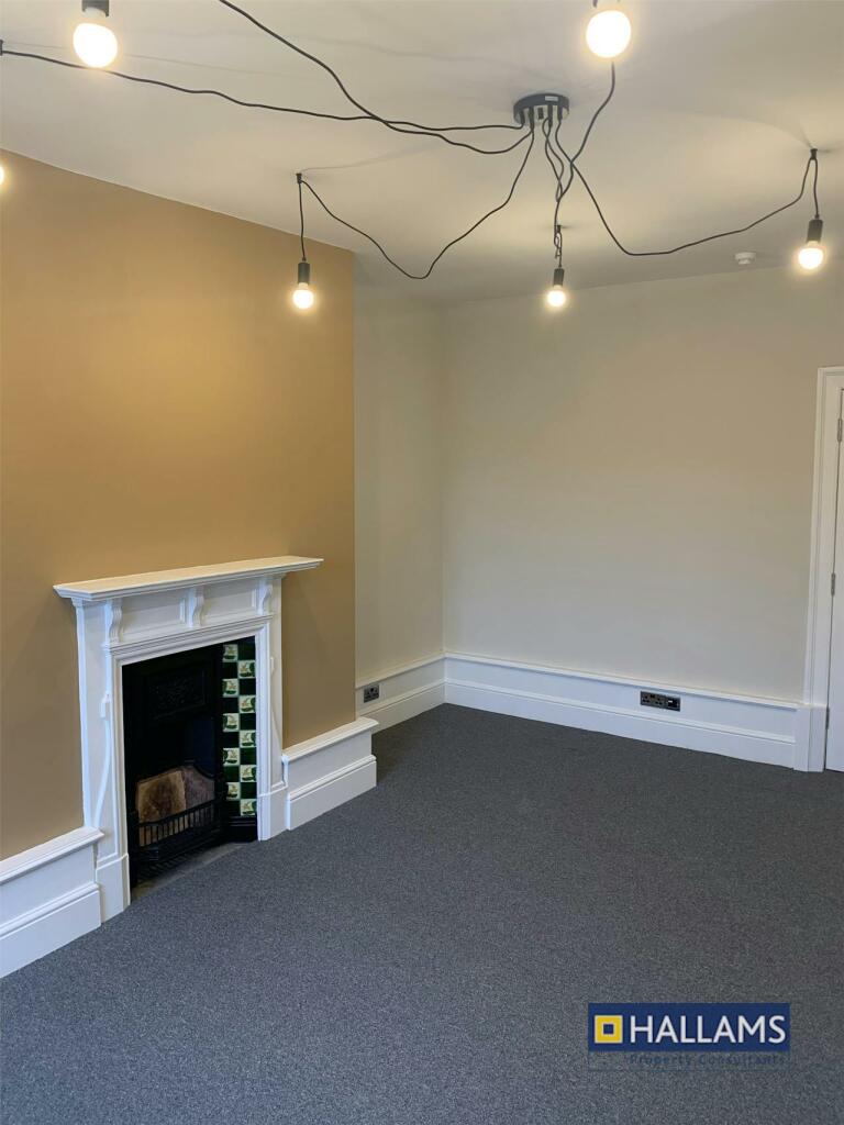 Additional property image - Oak House, 3 Swan Bank, Congleton, CW12 1RY