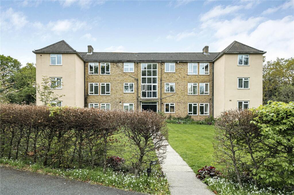 2 bedroom apartment for sale in Kemnal Road, Chislehurst, BR7