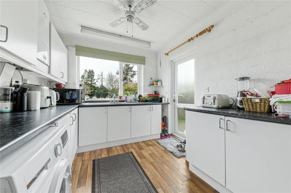 Additional property image - Chesham Avenue, Petts Wood, Orpington, BR5