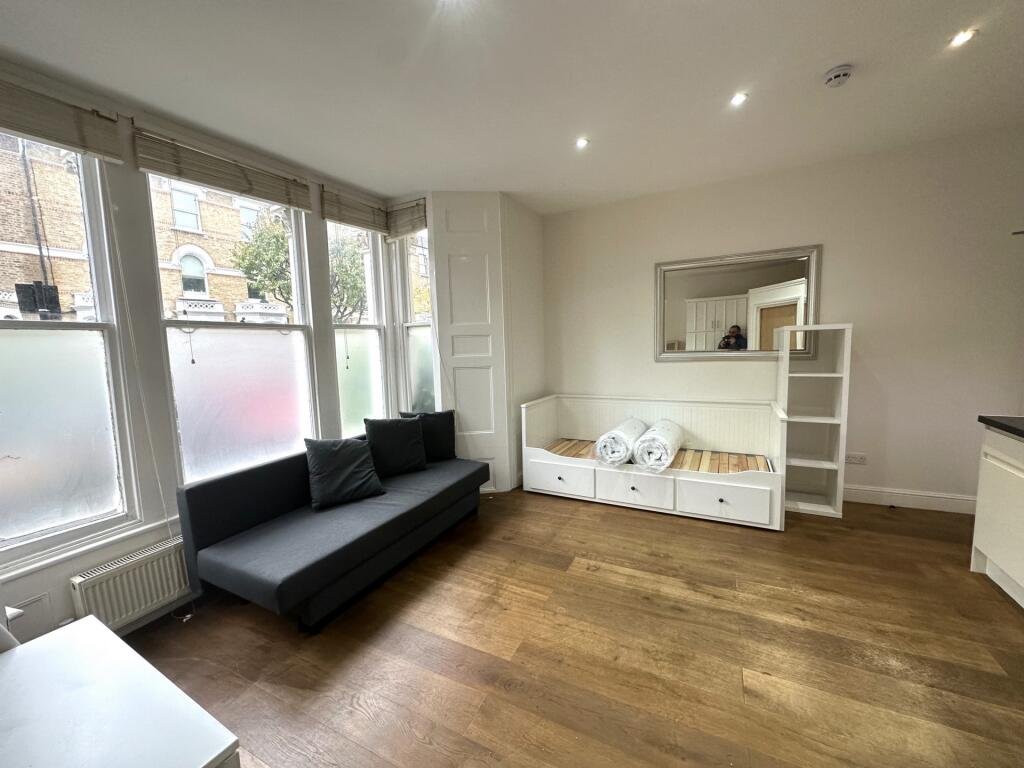 Main image of property: Digby Crescent, Finsbury Park, N4