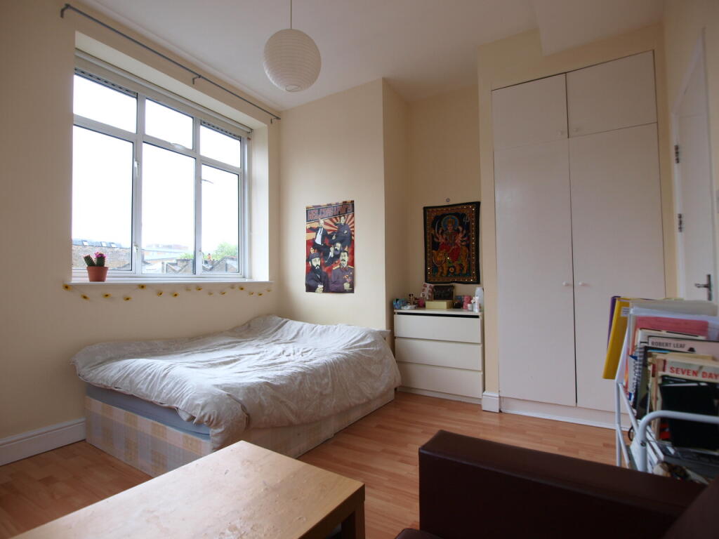 Main image of property: Kings Terrace, Camden, NW1