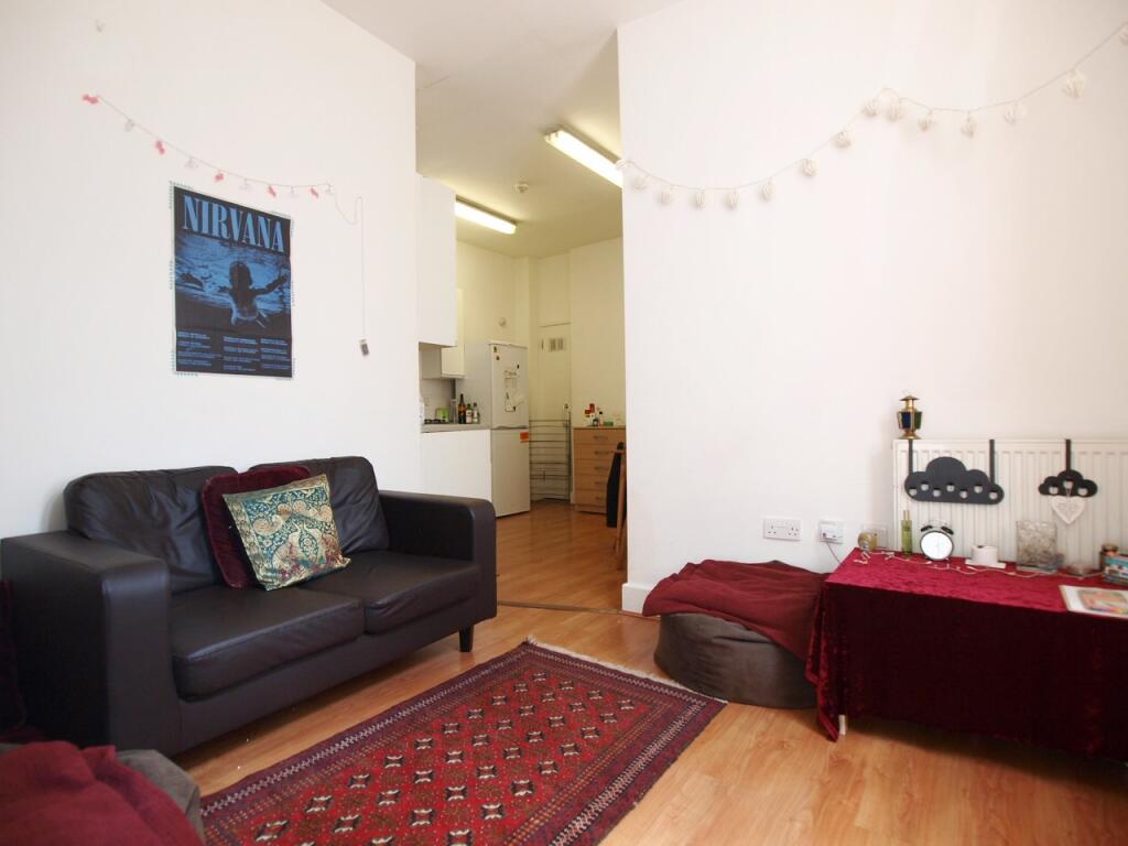 Main image of property: Kings Terrace, Camden, NW1