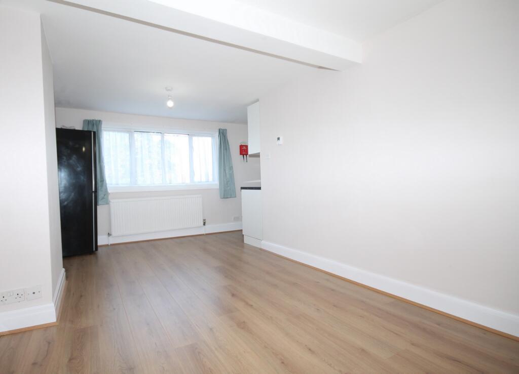 Main image of property: The Drive, Golders Green, NW11