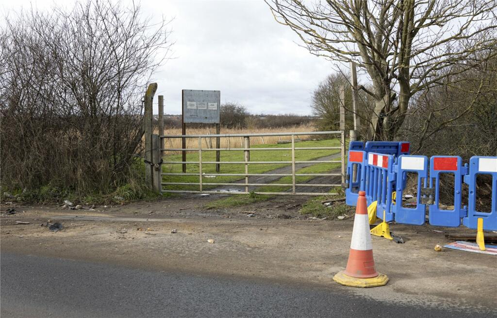 Additional property image - Ness Road, Erith, Kent, DA8