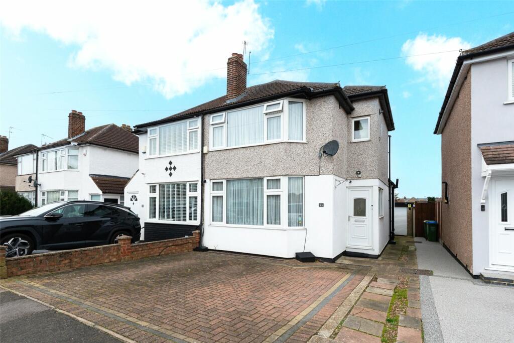 2 bedroom semidetached house for sale in St Audrey Avenue, Bexleyheath